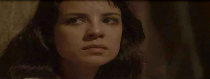 Lucinda furiosa durante a fuga: luxo zero!